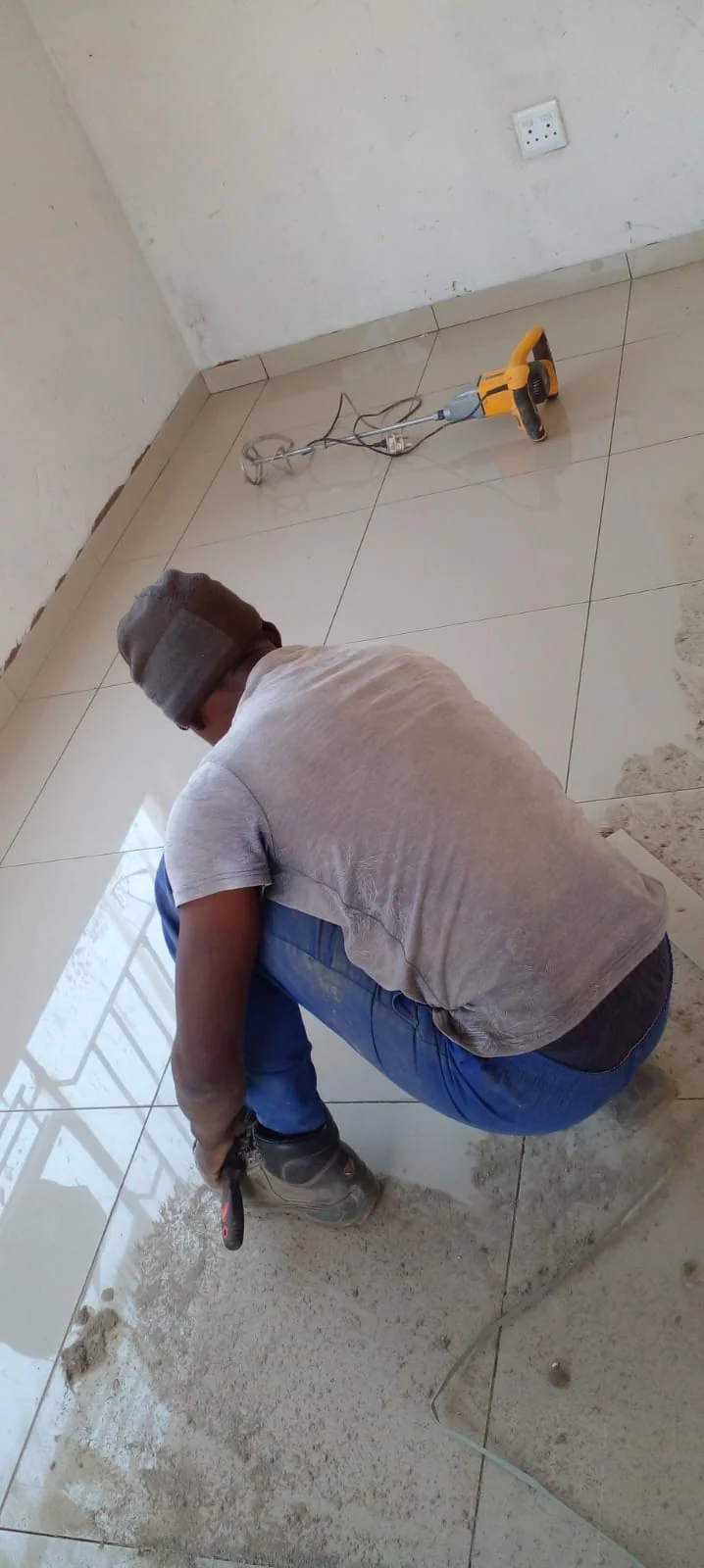 Floor tiling project completed by Jackenet